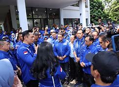 Dpr Stop Kasus Harvey Anggota Dprd Cirebon